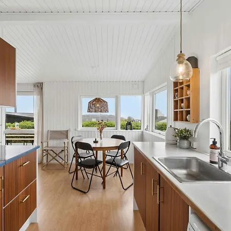 펜션 Charming With Baltic Sea Views *