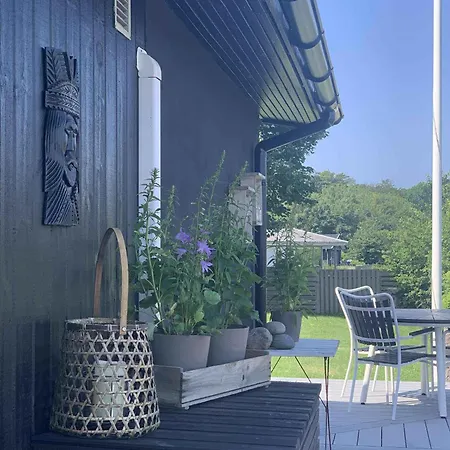 펜션 Charming With Baltic Sea Views 알링에